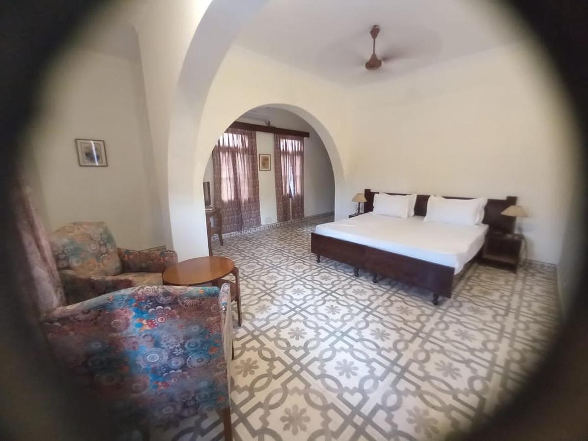 Sankhu Niwas Hotell Bikaner Exteriör bild